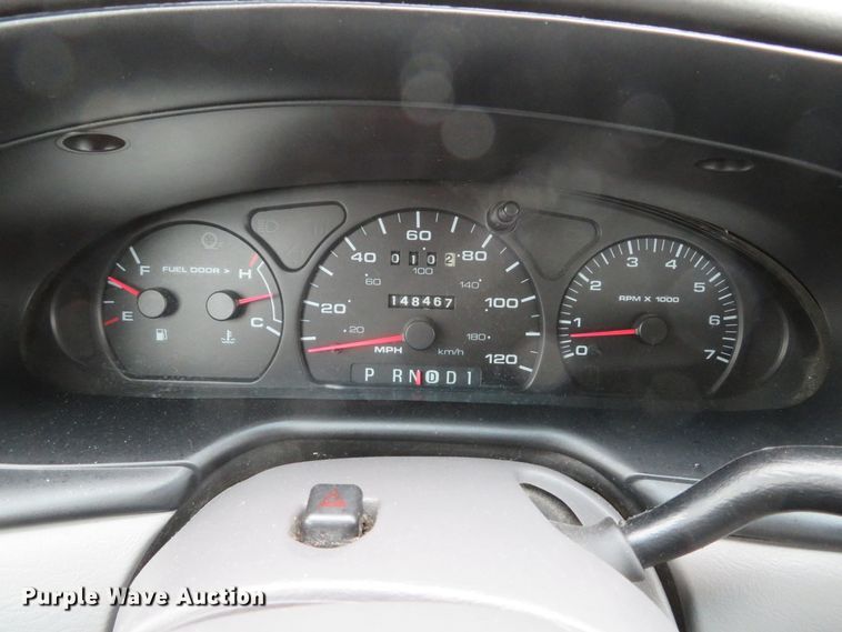 image for item DI2020 2001 Ford Taurus SE