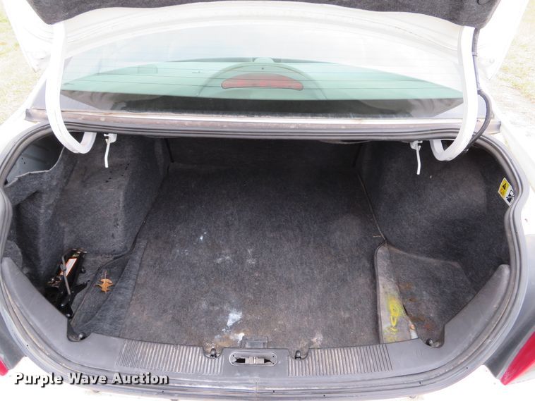 image for item DI2020 2001 Ford Taurus SE