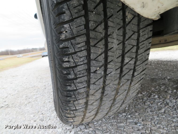 image for item DI2020 2001 Ford Taurus SE