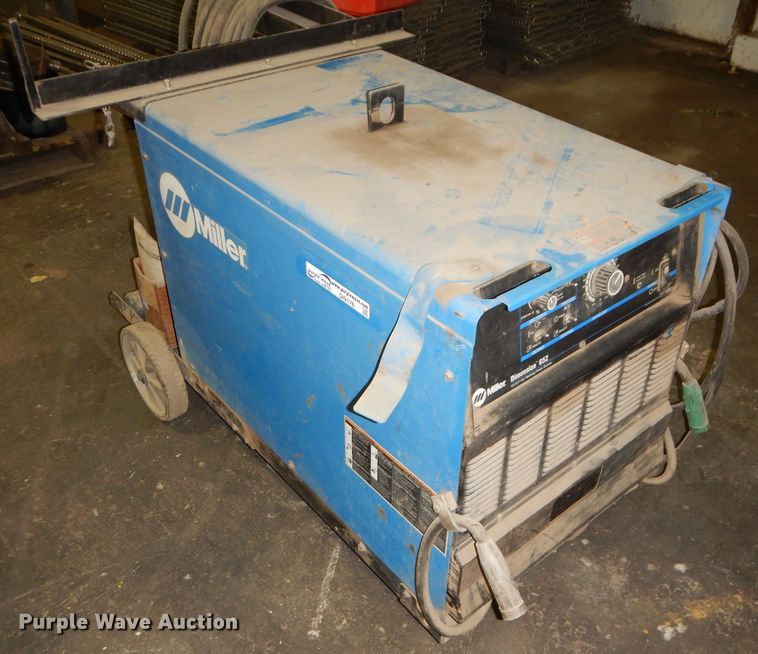 image for item DI9176 Miller Dimension 652 welder