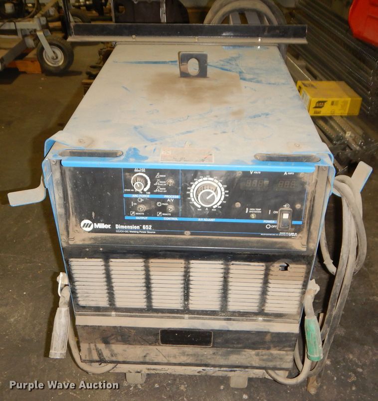 image for item DI9176 Miller Dimension 652 welder