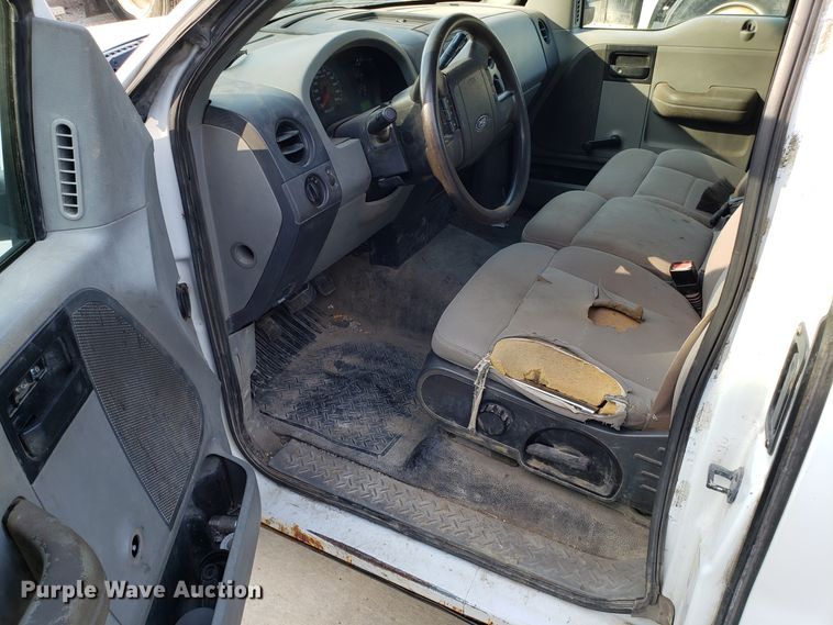 image for item ET9915 2006 Ford F150 pickup truck