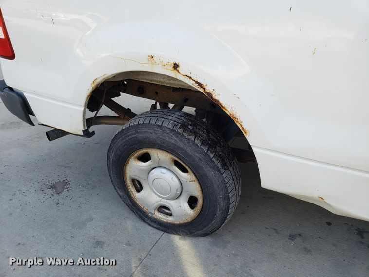 image for item ET9915 2006 Ford F150 pickup truck