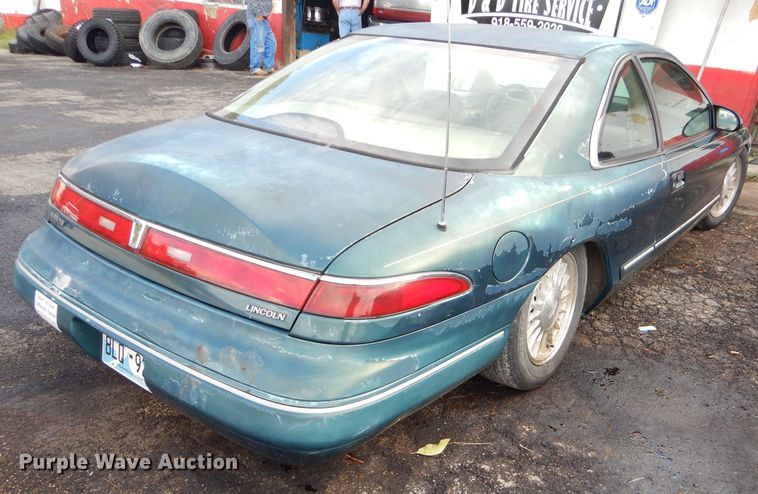 image for item EY9328 1994 Lincoln Mark VIII