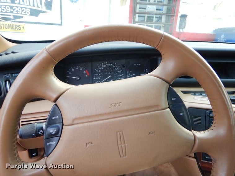 image for item EY9328 1994 Lincoln Mark VIII