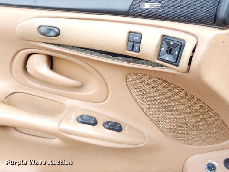 image for item EY9328 1994 Lincoln Mark VIII