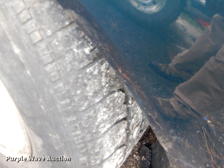 image for item EY9328 1994 Lincoln Mark VIII