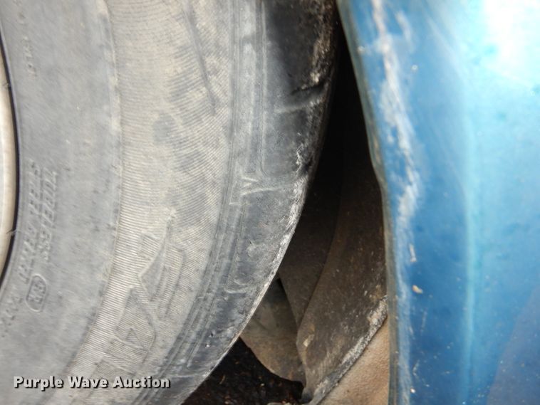 image for item EY9328 1994 Lincoln Mark VIII