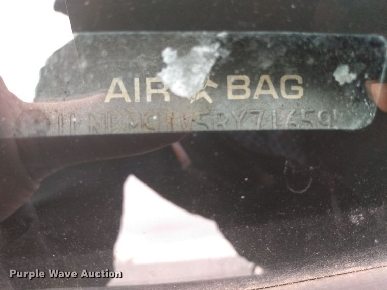 image for item EY9328 1994 Lincoln Mark VIII