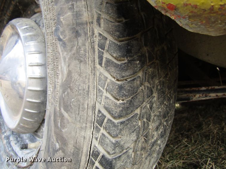 image for item FD9332 1961 Ford Falcon