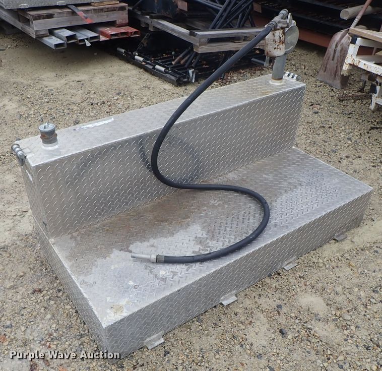 image for item FF9327 L-shaped fuel tank