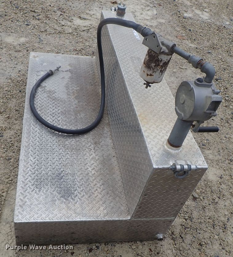 image for item FF9327 L-shaped fuel tank