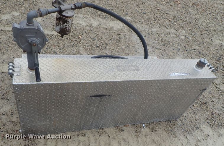 image for item FF9327 L-shaped fuel tank