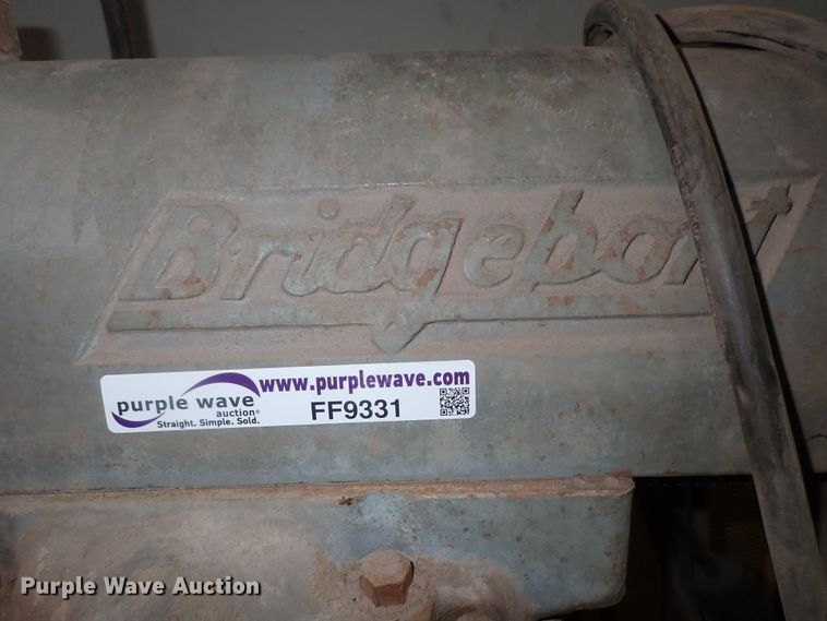 image for item FF9331 Bridgeport vertical milling machine