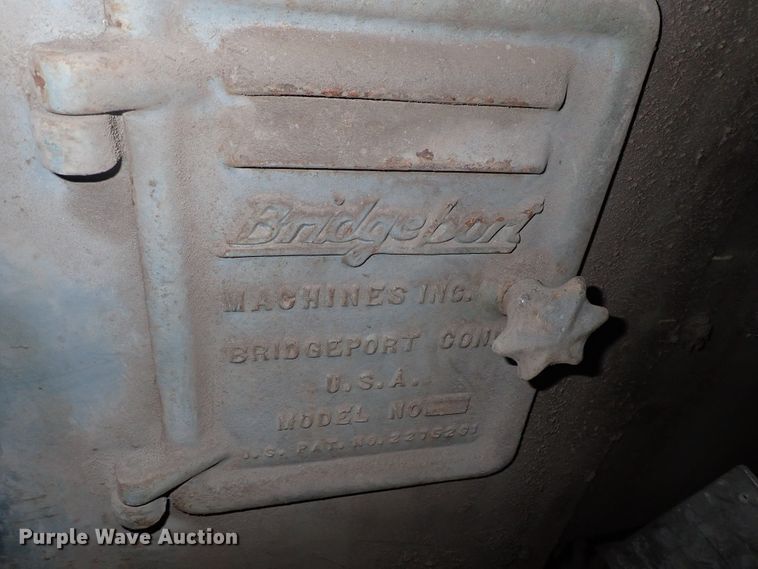 image for item FF9331 Bridgeport vertical milling machine