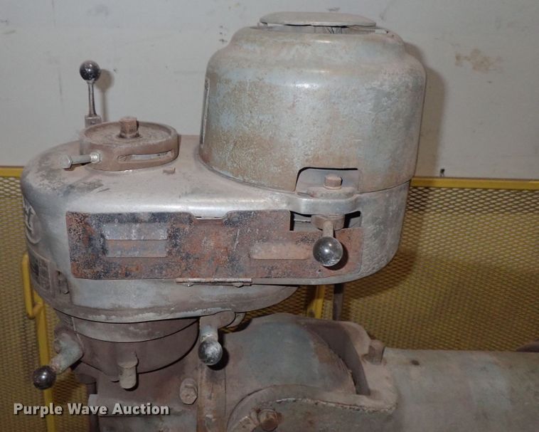 image for item FF9331 Bridgeport vertical milling machine