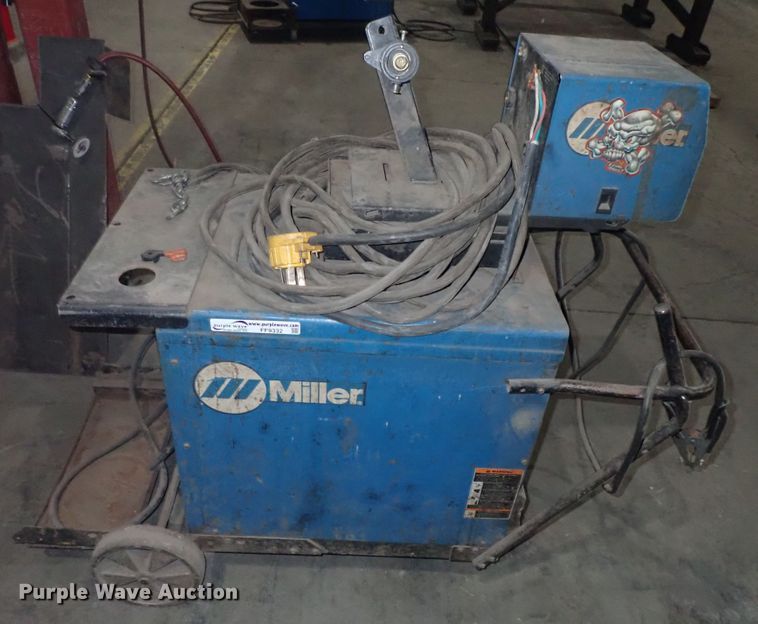 image for item FF9332 Miller CP302 welder