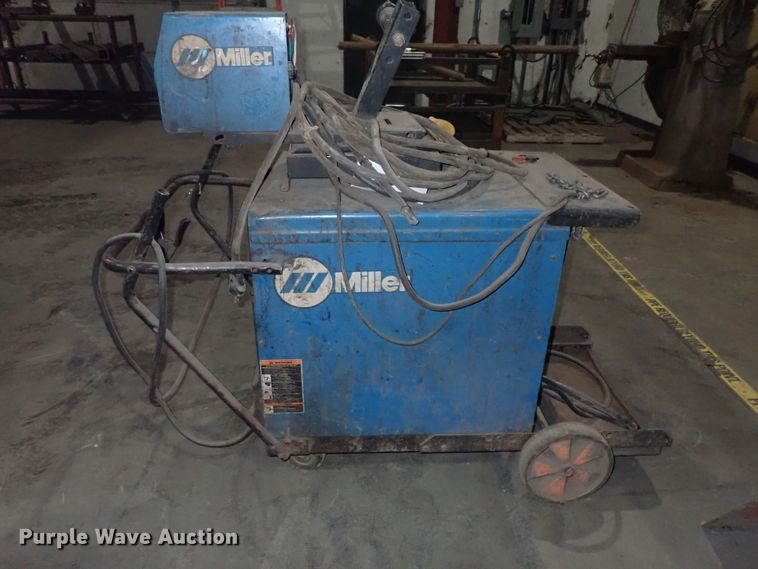 image for item FF9332 Miller CP302 welder