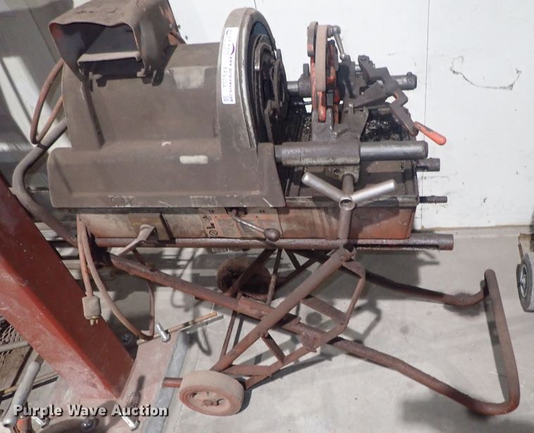 image for item FF9334 Ridgid 1822-I pipe threader