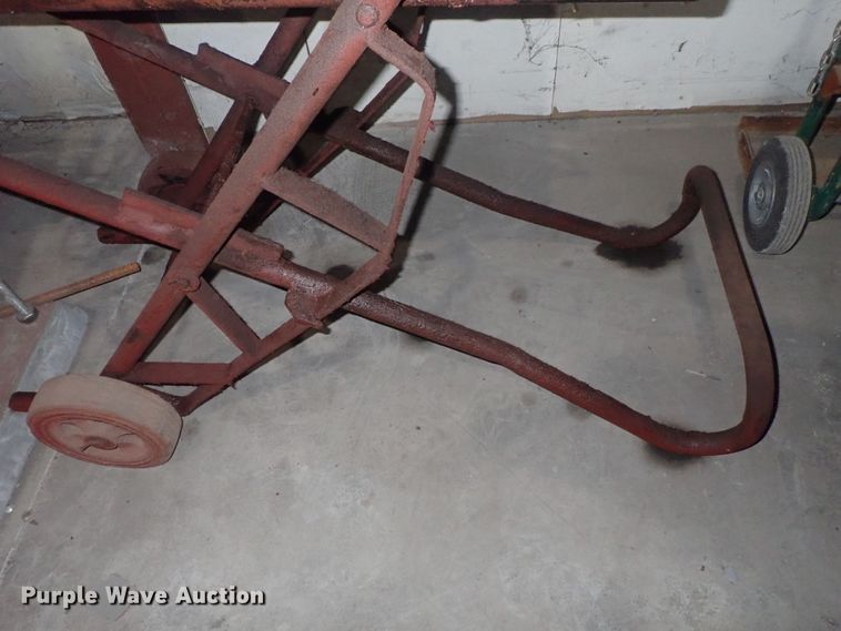 image for item FF9334 Ridgid 1822-I pipe threader