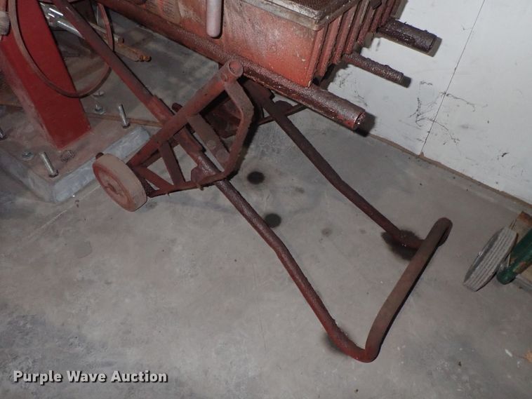 image for item FF9334 Ridgid 1822-I pipe threader