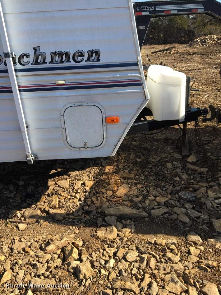 image for item FJ9040 2004 Coachman 248 TBG camper