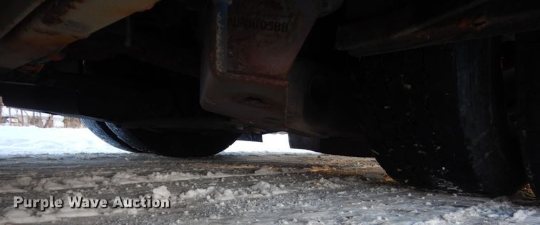 image for item FU9066 2006 New Flyer D40LF coach bus