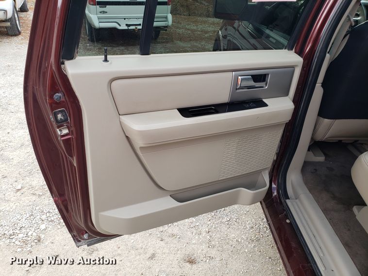 image for item GA9396 2011 Ford Expedition SUV