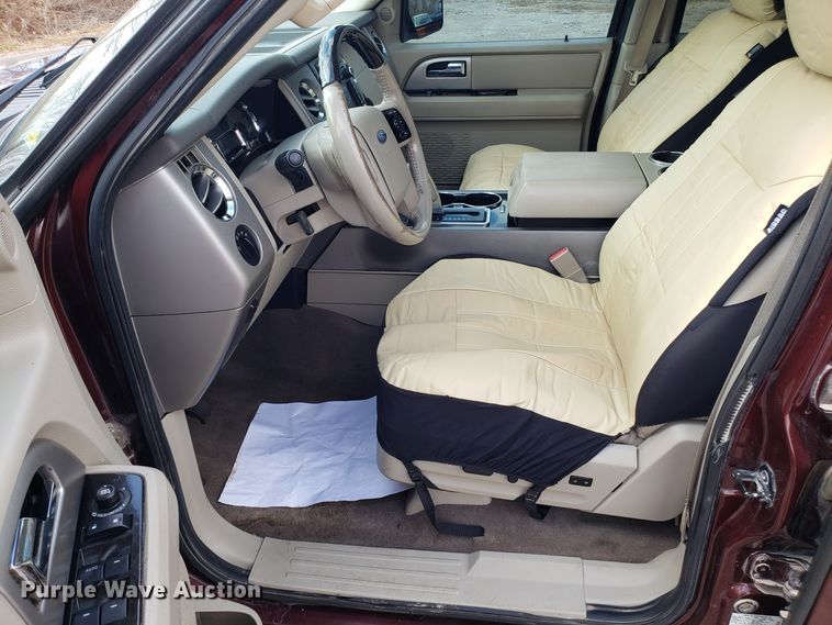 image for item GA9396 2011 Ford Expedition SUV