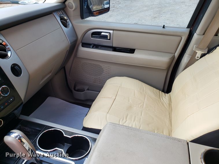 image for item GA9396 2011 Ford Expedition SUV