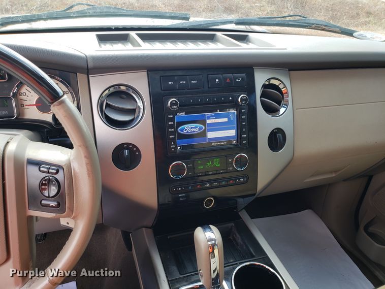 image for item GA9396 2011 Ford Expedition SUV