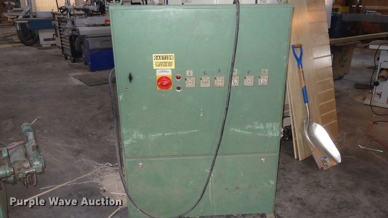 image for item GA9406 Maka R3S11 door machine