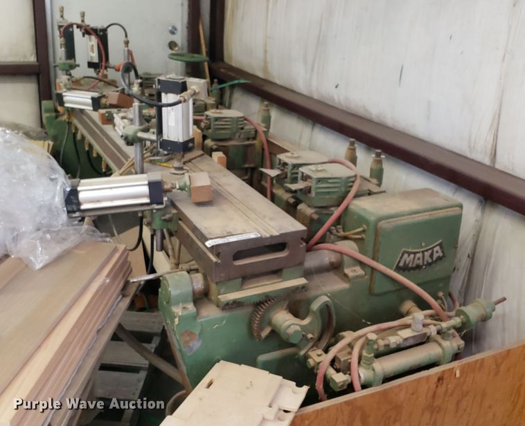 image for item GA9406 Maka R3S11 door machine