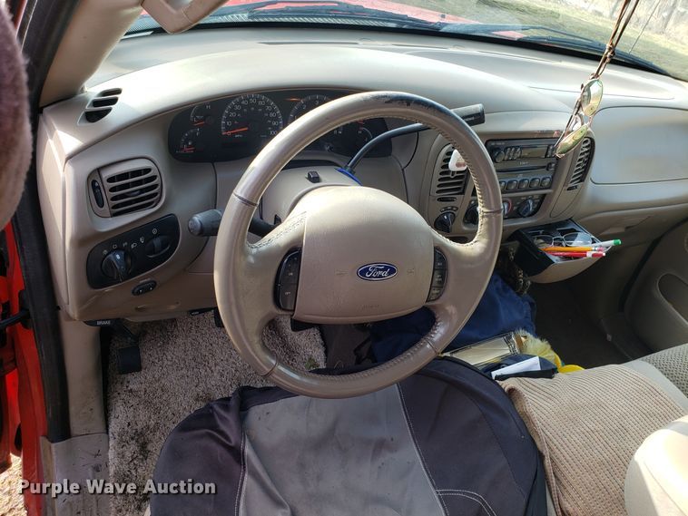 image for item GA9443 2003 Ford F150 SuperCrew pickup truck