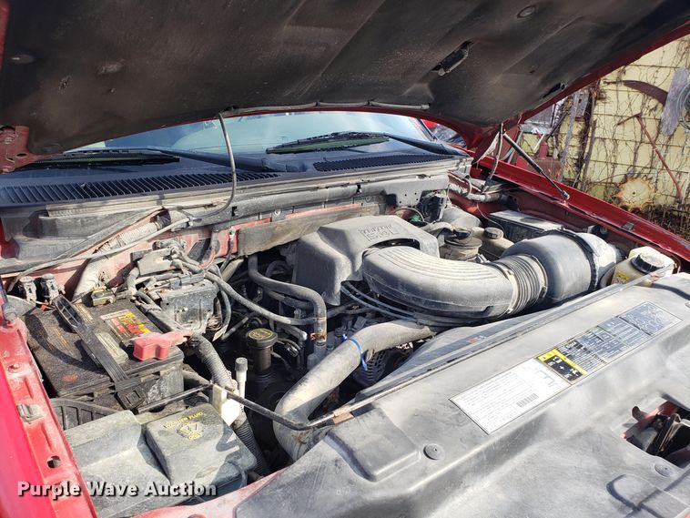 image for item GA9443 2003 Ford F150 SuperCrew pickup truck