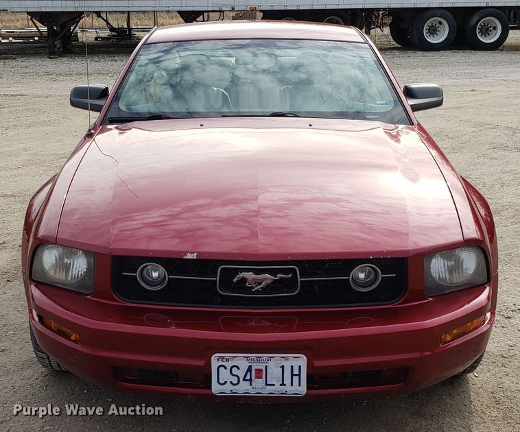 image for item GA9447 2007 Ford Mustang