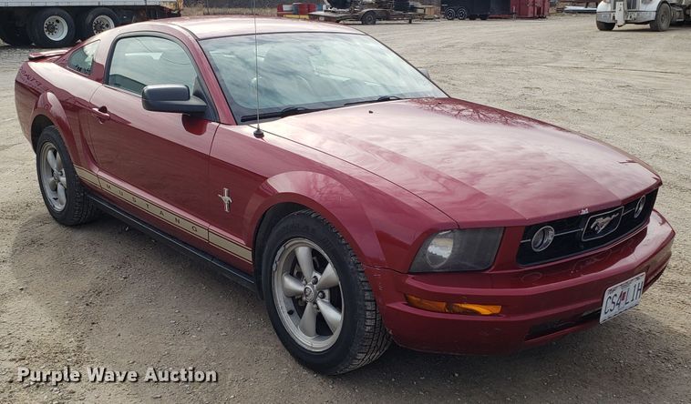 image for item GA9447 2007 Ford Mustang