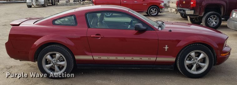 image for item GA9447 2007 Ford Mustang