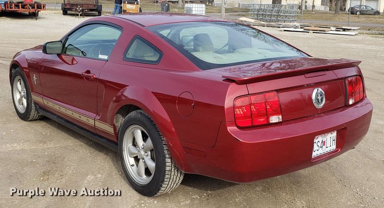 image for item GA9447 2007 Ford Mustang