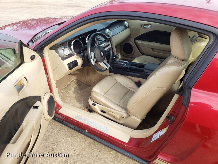 image for item GA9447 2007 Ford Mustang