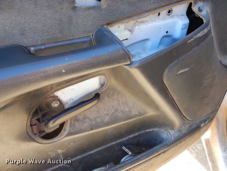 image for item GB9622 2003 Chevrolet Silverado 1500HD Crew Cab pickup truck