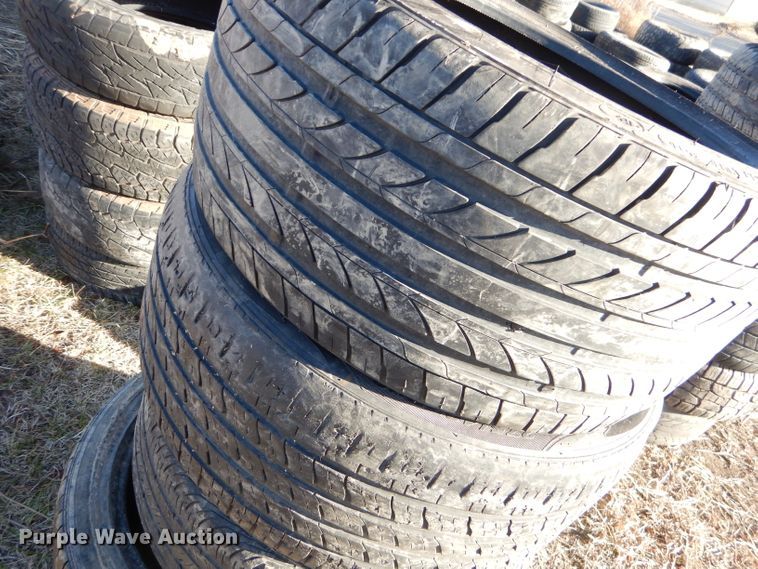 image for item GB9624 Approximately 200 tires