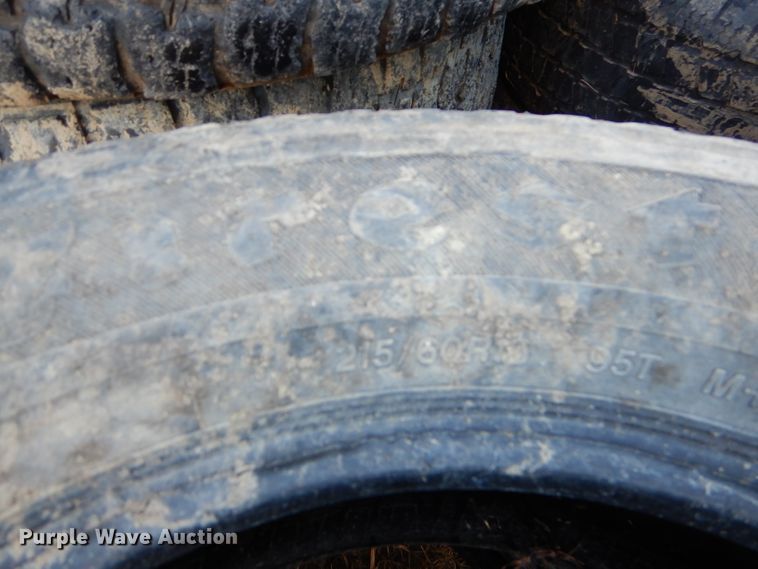image for item GB9624 Approximately 200 tires