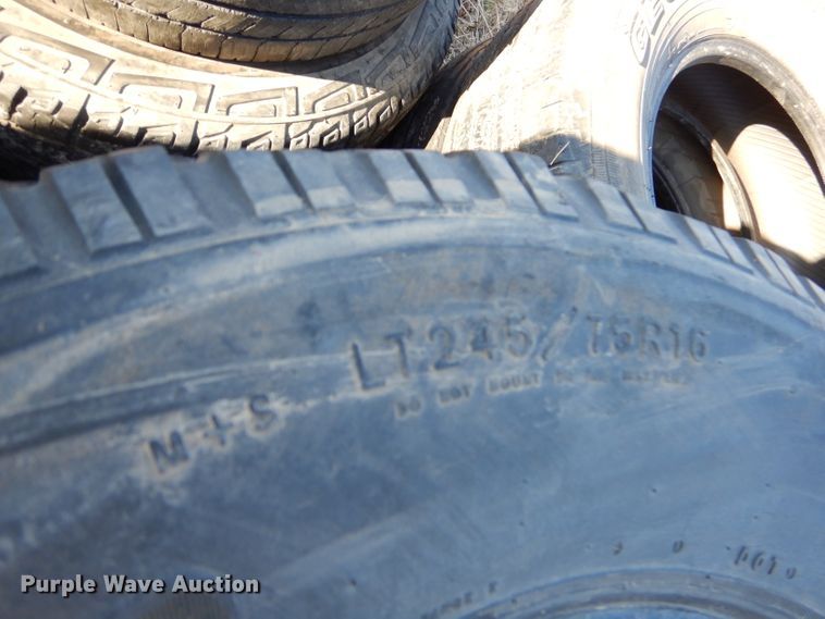 image for item GB9624 Approximately 200 tires