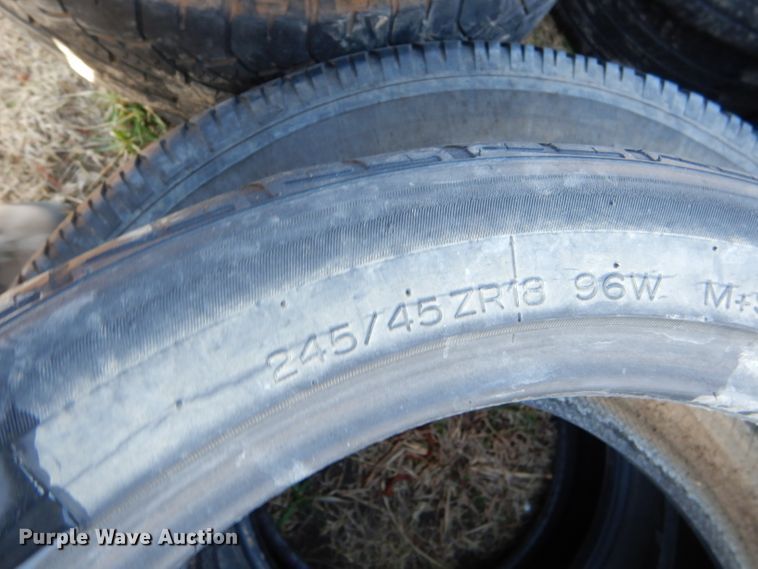 image for item GB9624 Approximately 200 tires