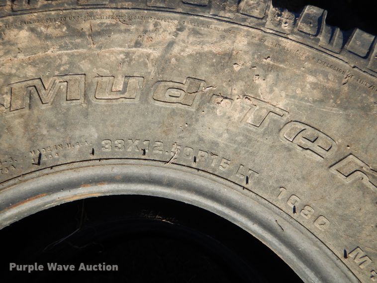 image for item GB9624 Approximately 200 tires