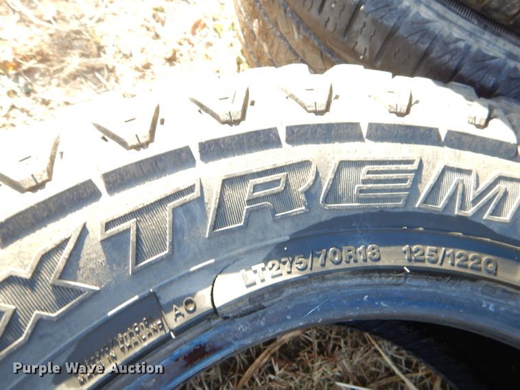image for item GB9624 Approximately 200 tires