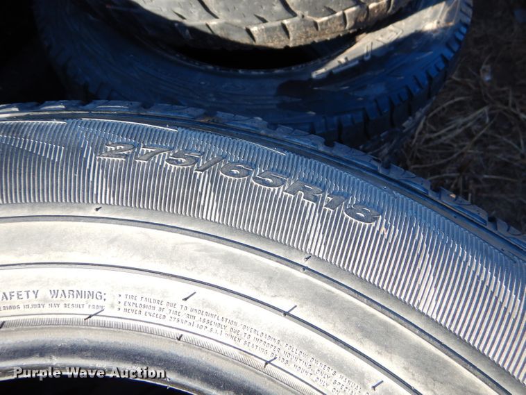 image for item GB9624 Approximately 200 tires