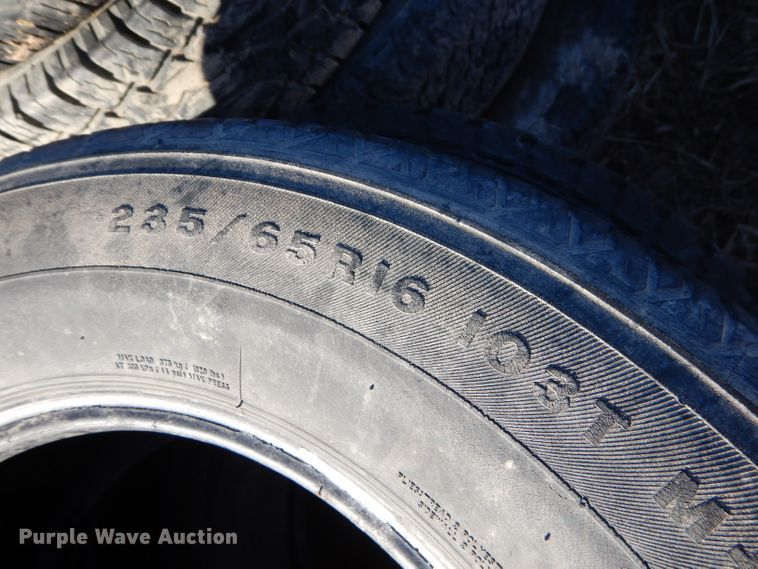 image for item GB9624 Approximately 200 tires