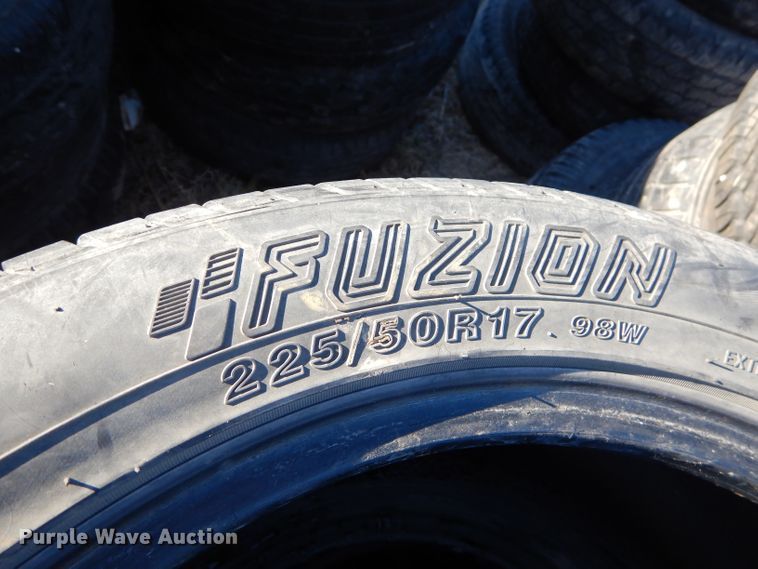 image for item GB9624 Approximately 200 tires
